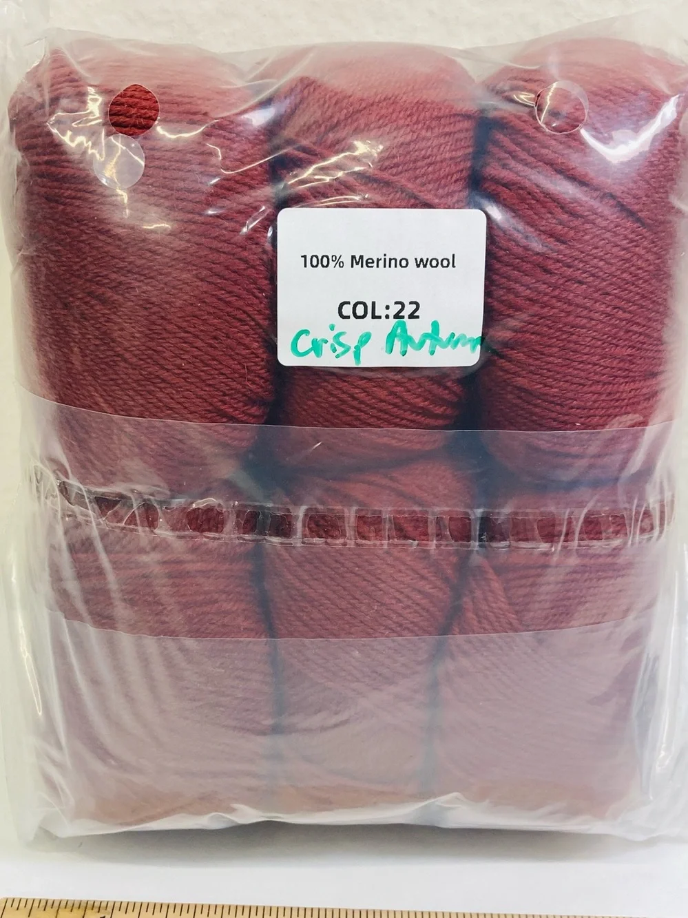 6 NWT ~300g Mengchu 100% Merino Wool Yarn 6 Skeins Crisp color: Autumn Red